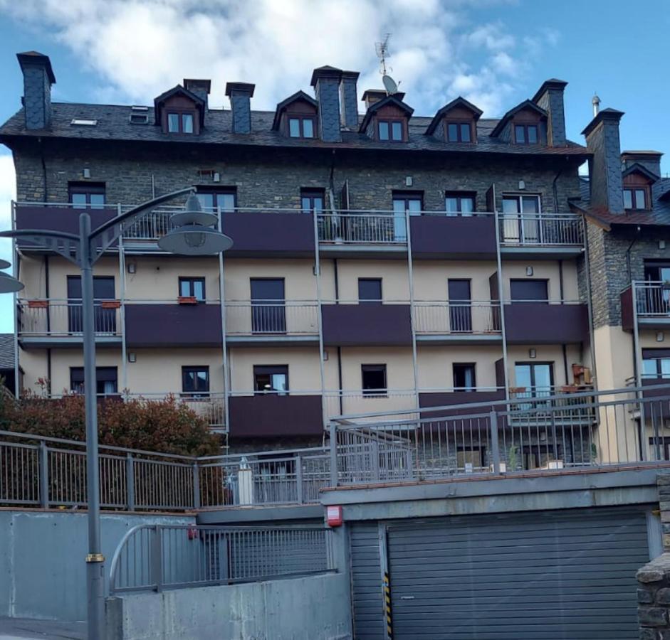 Apartamento Calido Piso -Bonavista- ¡Ideal Para Ti Y Los Tuyos ! Sort Exterior foto